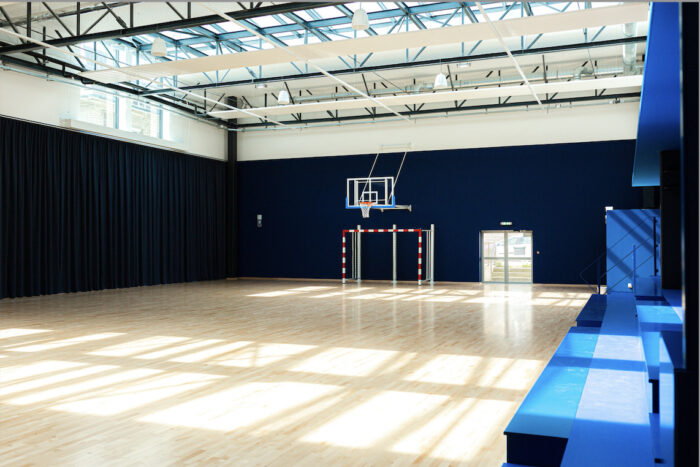 Gymnase vide - MoHo