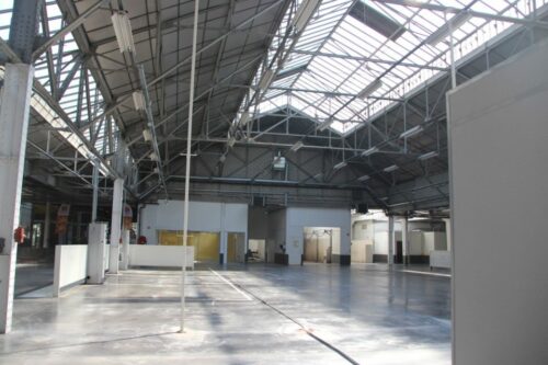 L’ancien garage Renault, actuellement. © Marie Mangane / Liberté Le Bonhomme libre
